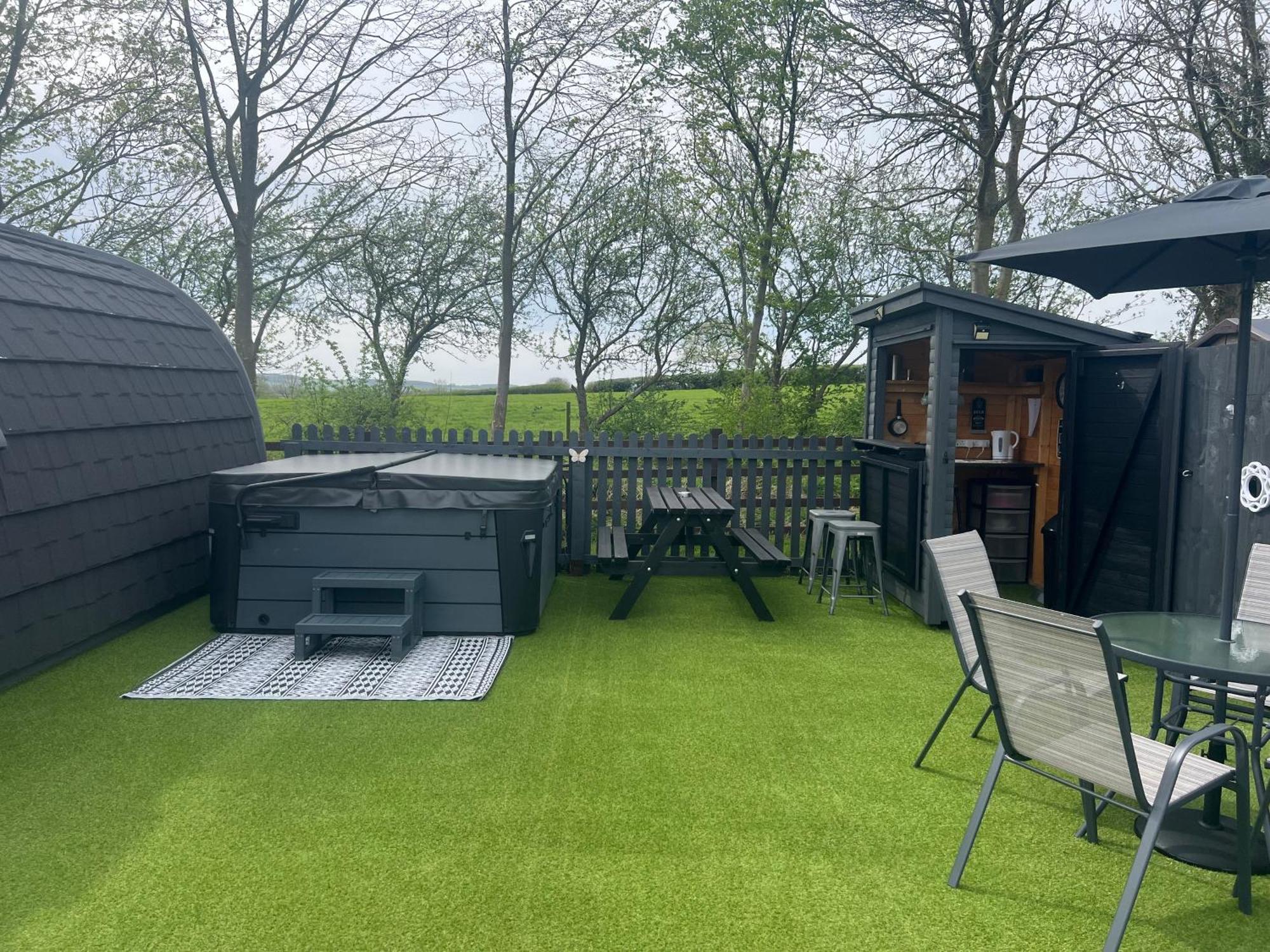 Little Bunny Retreat Hotel Bradmore  Exterior photo